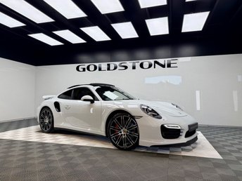 2015 PORSCHE 911
