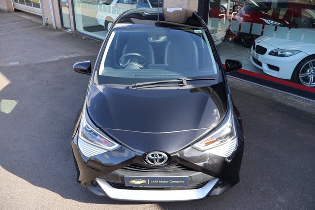 2020 Toyota Aygo 1L X-Play 5dr - Photo 4