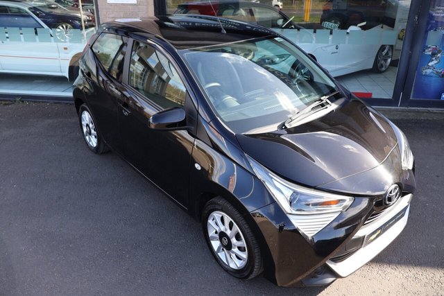 2020 Toyota Aygo 1L X-Play 5dr - Photo 6
