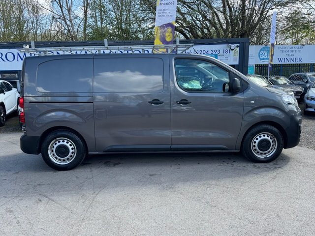 View our VAUXHALL VIVARO