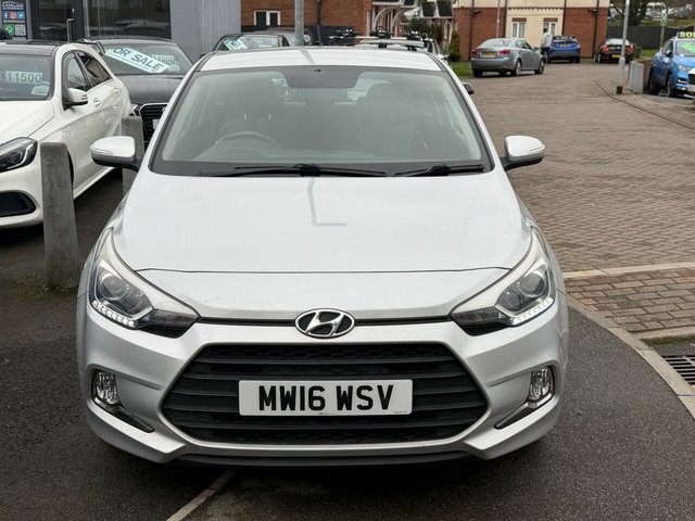 2016 Hyundai I20 1.2L Se 3dr - Photo 2