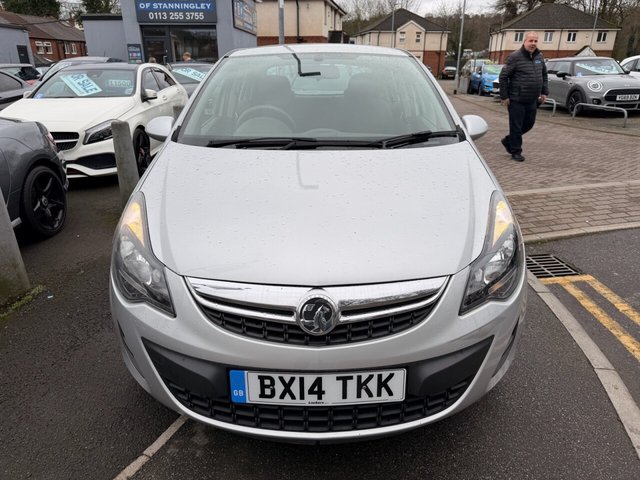 2014 Vauxhall Corsa 1.4L Design 5dr - Photo 2