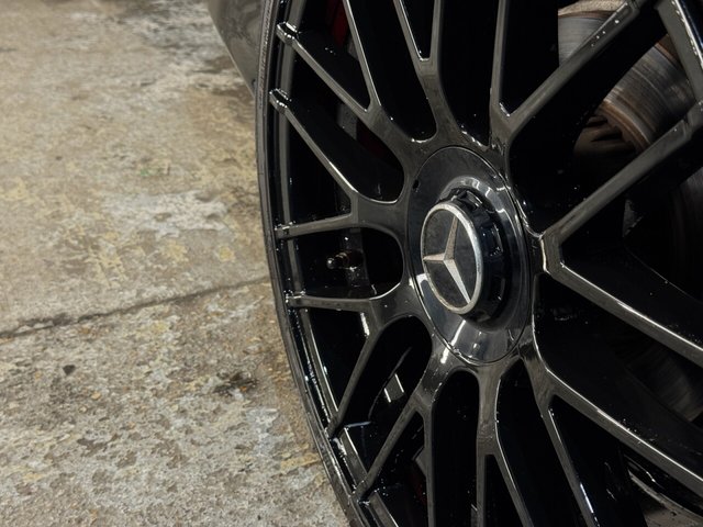 2018 MERCEDES-BENZ C-CLASS 2018 2.1 C220d Nightfall Edition (Premium Plus) Saloon 4dr Diesel G-Tronic+ 4MATIC Euro 6 (s/s) (170 ps) - Photo 10