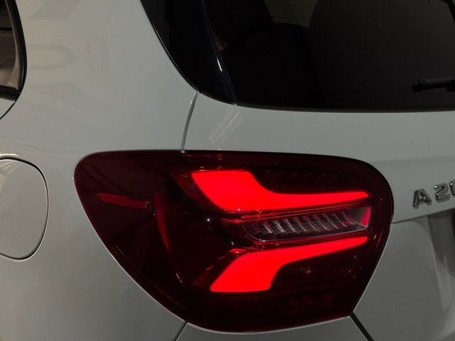 2018 MERCEDES-BENZ A-CLASS 2018 2.1 A200d AMG Line (Premium Plus) Hatchback 5dr Diesel 7G-DCT Euro 6 (s/s) (136 ps) - Photo 12