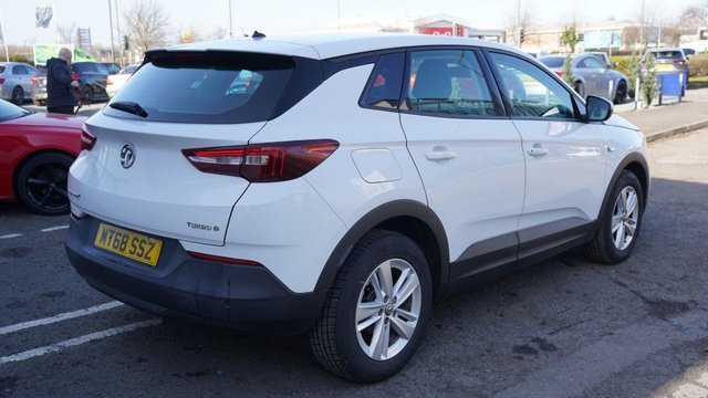 2018 VAUXHALL GRANDLAND X 1.5 Turbo D BlueInjection SE SUV 5dr Diesel Manual Euro 6 (s/s) (130 ps) - Photo 7