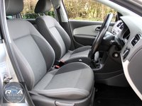USED 2016 16 VOLKSWAGEN POLO 1.2 TSI BlueMotion Tech SE Design Hatchback 5dr Petrol Manual Euro 6 (s/s) (90 ps) 