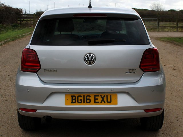 2016 VOLKSWAGEN POLO - Photo 11