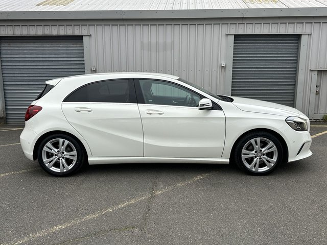 2016 Mercedes-Benz A-CLASS - Photo 6