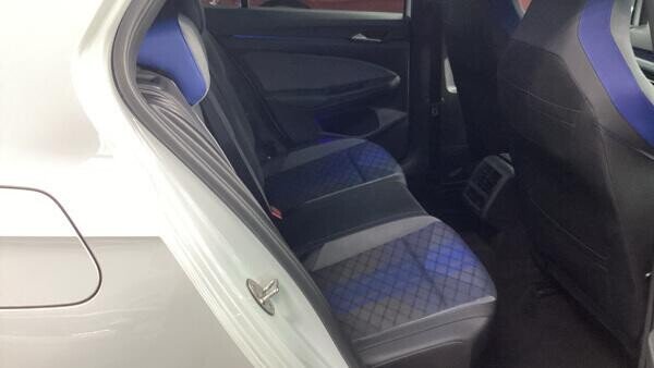 2021 Volkswagen Golf - Photo 11