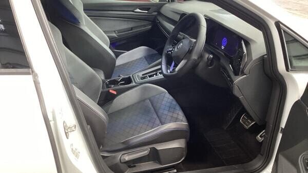 2021 Volkswagen Golf - Photo 10