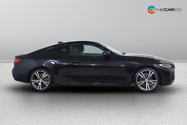 2022 BMW 4 Series - Photo 9