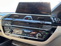 USED 2017 67 BMW 5 SERIES 3.0 530d SE Auto xDrive Euro 6 (s/s) 4dr FSH - HEATED STEERING WHEEL