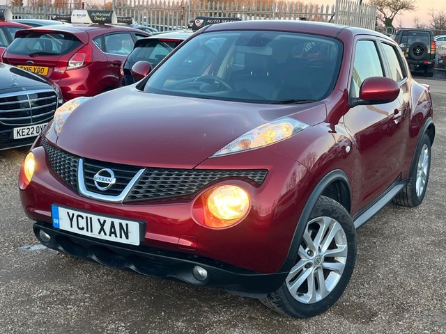 2011 NISSAN JUKE - Photo 3