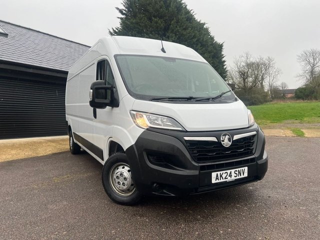 2024 Vauxhall Movano