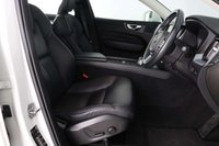 USED 2021 21 VOLVO XC60 2.0 B5 MHEV Momentum Auto Euro 6 (s/s) 5dr SATNAV, CAMERA, HEATED SEATS