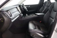 USED 2021 21 VOLVO XC60 2.0 B5 MHEV Momentum Auto Euro 6 (s/s) 5dr SATNAV, CAMERA, HEATED SEATS
