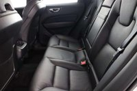 USED 2021 21 VOLVO XC60 2.0 B5 MHEV Momentum Auto Euro 6 (s/s) 5dr SATNAV, CAMERA, HEATED SEATS