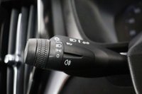 USED 2021 21 VOLVO XC60 2.0 B5 MHEV Momentum Auto Euro 6 (s/s) 5dr SATNAV, CAMERA, HEATED SEATS