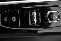 USED 2021 21 VOLVO XC60 2.0 B5 MHEV Momentum Auto Euro 6 (s/s) 5dr SATNAV, CAMERA, HEATED SEATS