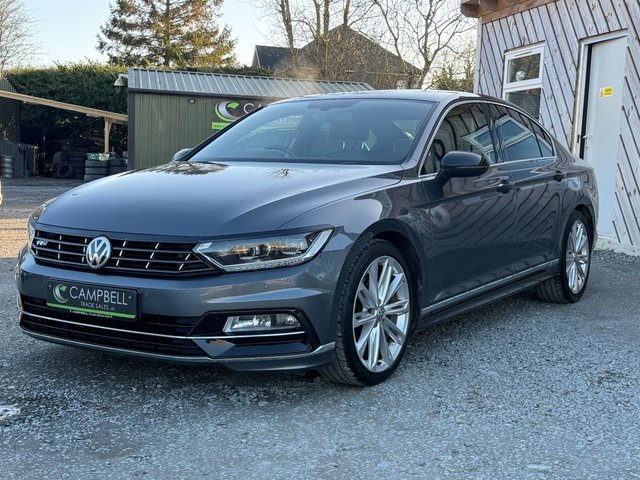2016 Volkswagen Passat 2L R-Line 4dr - Photo 2