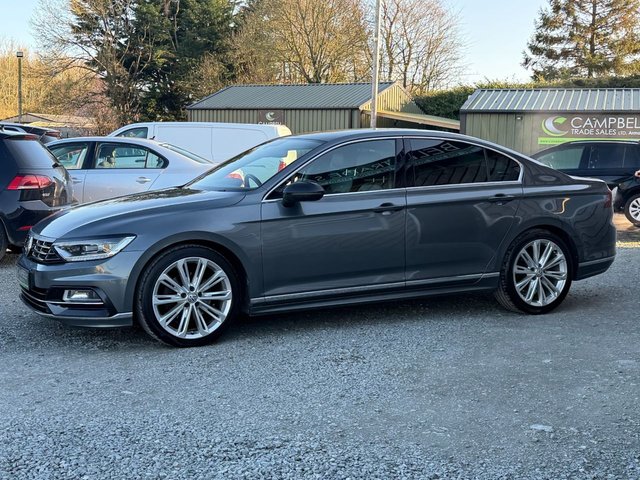 2016 Volkswagen Passat 2L R-Line 4dr - Photo 3