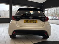 USED 2022 71 TOYOTA YARIS 1.5 VVT-h Design Hatchback 5dr Petrol Hybrid E-CVT Euro 6 (s/s) (116 ps) APPLE CARPLAY + TOP SPEC +