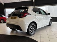 USED 2022 71 TOYOTA YARIS 1.5 VVT-h Design Hatchback 5dr Petrol Hybrid E-CVT Euro 6 (s/s) (116 ps) APPLE CARPLAY + TOP SPEC +