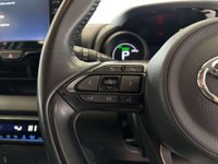 USED 2022 71 TOYOTA YARIS 1.5 VVT-h Design Hatchback 5dr Petrol Hybrid E-CVT Euro 6 (s/s) (116 ps) APPLE CARPLAY + TOP SPEC +