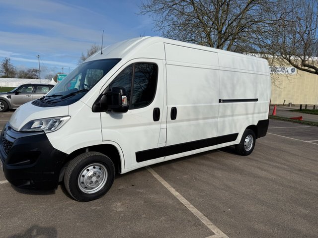 View our CITROEN RELAY