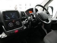 USED 2023 73 PEUGEOT BOXER 335 2.2 BLUEHDI 140 BHP L2 MEDIUM H2 PROFESSIONAL PREMIUM +  DELIVERY MILES | L2 MEDIUM | HIGH SPEC