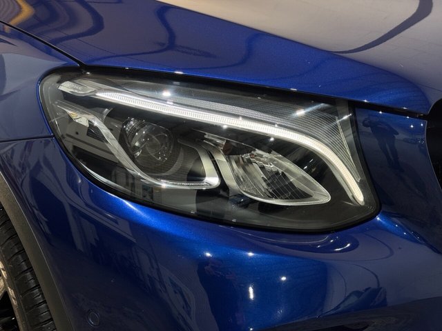 2018 MERCEDES-BENZ GLC 2018 2.0 GLC250 AMG Line (Premium Plus) SUV 5dr Petrol G-Tronic+ 4MATIC Euro 6 (s/s) (211 ps) - Photo 5