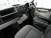 USED 2018 68 VOLKSWAGEN TRANSPORTER SHUTTLE T32 2.0 TDI 150 BHP LWB DSG AUTOMATIC 8 SEATER ( NO VAT ) 8 SEATS | DSG AUTOMATIC | NO VAT TO PAY !