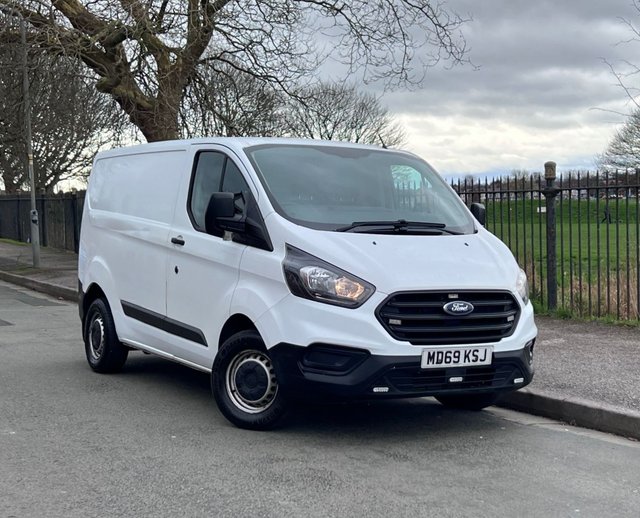 2020 TRANSIT CUSTOM 2.0 300 ECOBLUE PANEL VAN 5DR DIESEL MANUAL L1 H1 EURO 6... photo