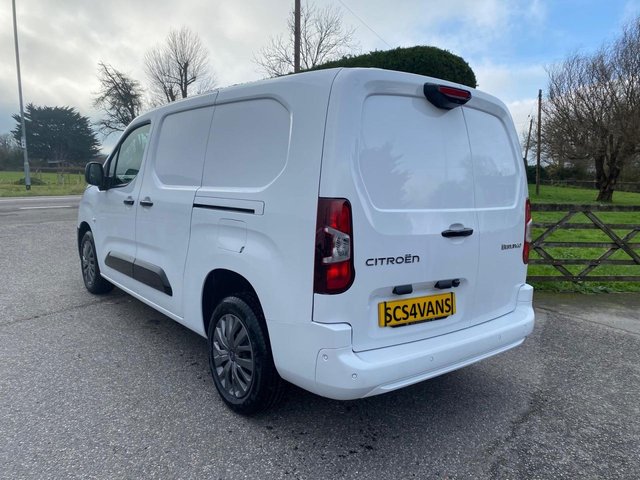 2025 CITROEN BERLINGO - Photo 7