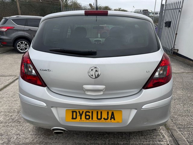 2011 Vauxhall Corsa 1.2L SXI 5dr - Photo 5