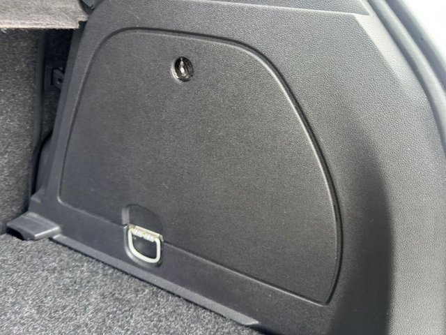 2011 Vauxhall Corsa 1.2L SXI 5dr - Photo 10