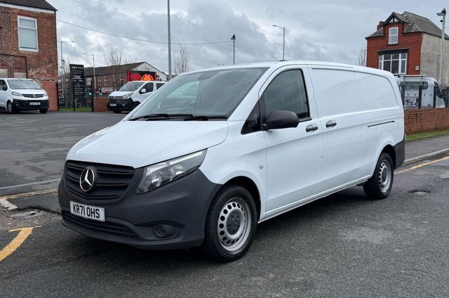 2021 Mercedes-Benz VITO - Photo 2