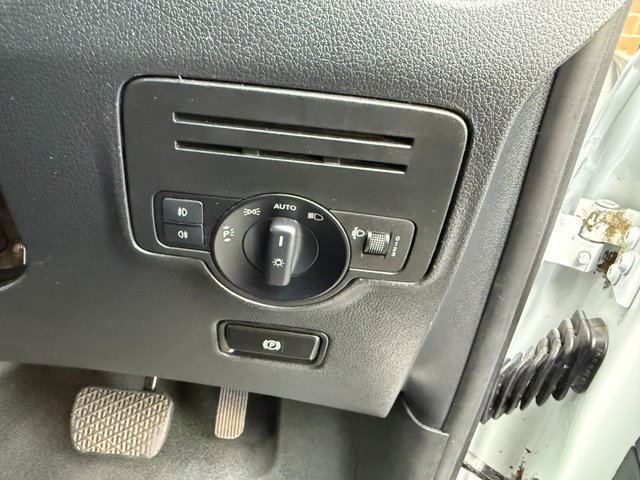 2021 Mercedes-Benz VITO - Photo 12