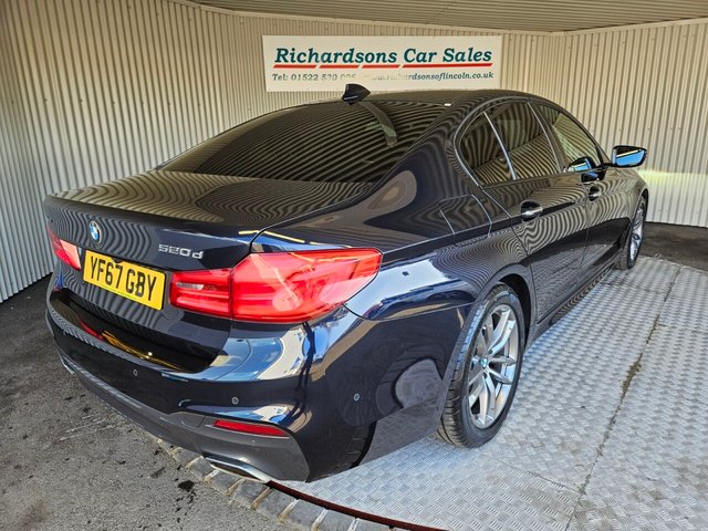 2017 BMW 5 SERIES - Photo 3