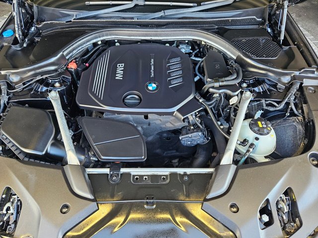 2017 BMW 5 SERIES - Photo 10