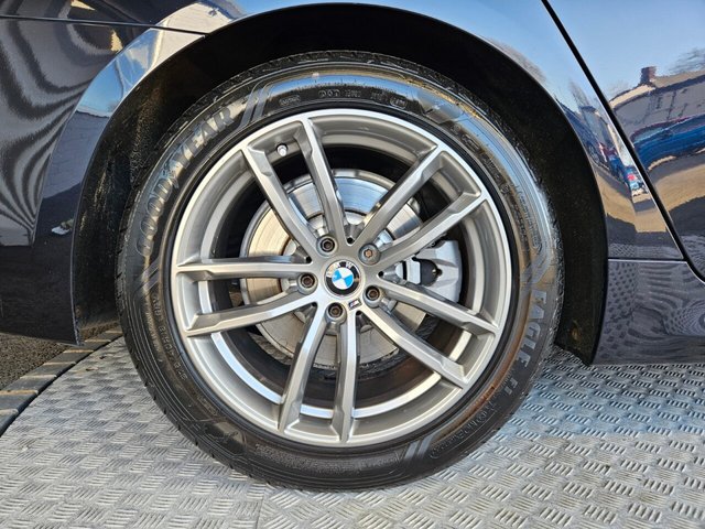 2017 BMW 5 SERIES - Photo 11