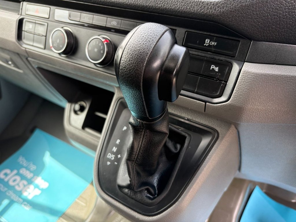 USED 2021 21 VOLKSWAGEN CRAFTER CR35 TRENDLINE BUSINESS 2.0TDI EU6 AUTO S/S FWD MWB HR 140ps *AIRCON*SENSORS*EL/PACK*APPLE CARPLAY* AUTO-EU6-MWB-A/C-E/PACK