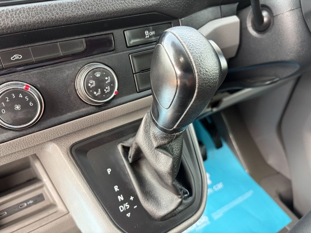 USED 2021 21 VOLKSWAGEN CRAFTER CR35 TRENDLINE BUSINESS 2.0TDI EU6 AUTO S/S FWD MWB HR 140ps *AIRCON*SENSORS*EL/PACK*APPLE CARPLAY* AUTO-EU6-MWB-A/C-E/PACK