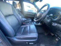 USED 2023 73 TOYOTA HI-LUX INVINCIBLE X DOUBLE CAB PICK UP 2.8 D-4D 204BHP AUTO Fully Loaded With Desirable Features Including, Air Con, Leather Interior, Heated Seats, Media Screen, Reverse Camera, Sat Nav, Black Alloy Wheels, Roller Shutter Top, Styling Bars, Side Steps, Load Liner & Much More!