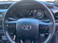 USED 2023 73 TOYOTA HI-LUX INVINCIBLE X DOUBLE CAB PICK UP 2.8 D-4D 204BHP AUTO Fully Loaded With Desirable Features Including, Air Con, Leather Interior, Heated Seats, Media Screen, Reverse Camera, Sat Nav, Black Alloy Wheels, Roller Shutter Top, Styling Bars, Side Steps, Load Liner & Much More!