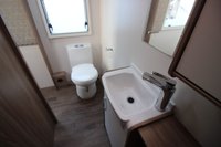 USED 2021 SWIFT SUNRISE 880 Transverse Island Bed