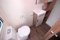 USED 2021 SWIFT SUNRISE 880 Transverse Island Bed