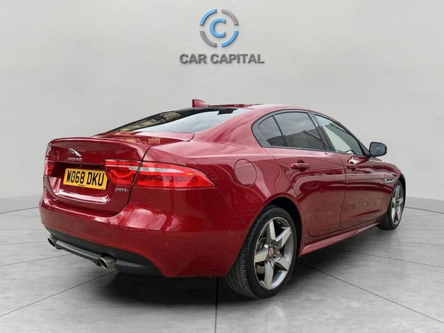 2019 Jaguar Xe 2L R-Sport 4dr - Photo 6