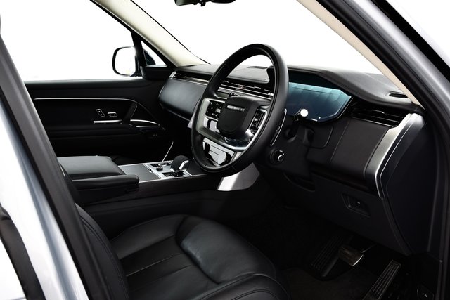 USED 2023 72 LAND ROVER RANGE ROVER 3.0 D350 MHEV Autobiography SUV 5dr Diesel Auto 4WD Euro 6 (s/s) (350 ps) &pound;126k New | FLRSH | Big Spec +
