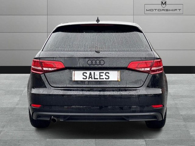 2017 AUDI A3 - Photo 10